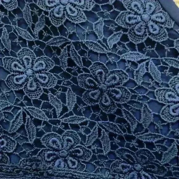 Vintage Dress - Picture 4 of 8